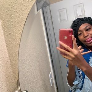 Meet your Posher, Lanayshia